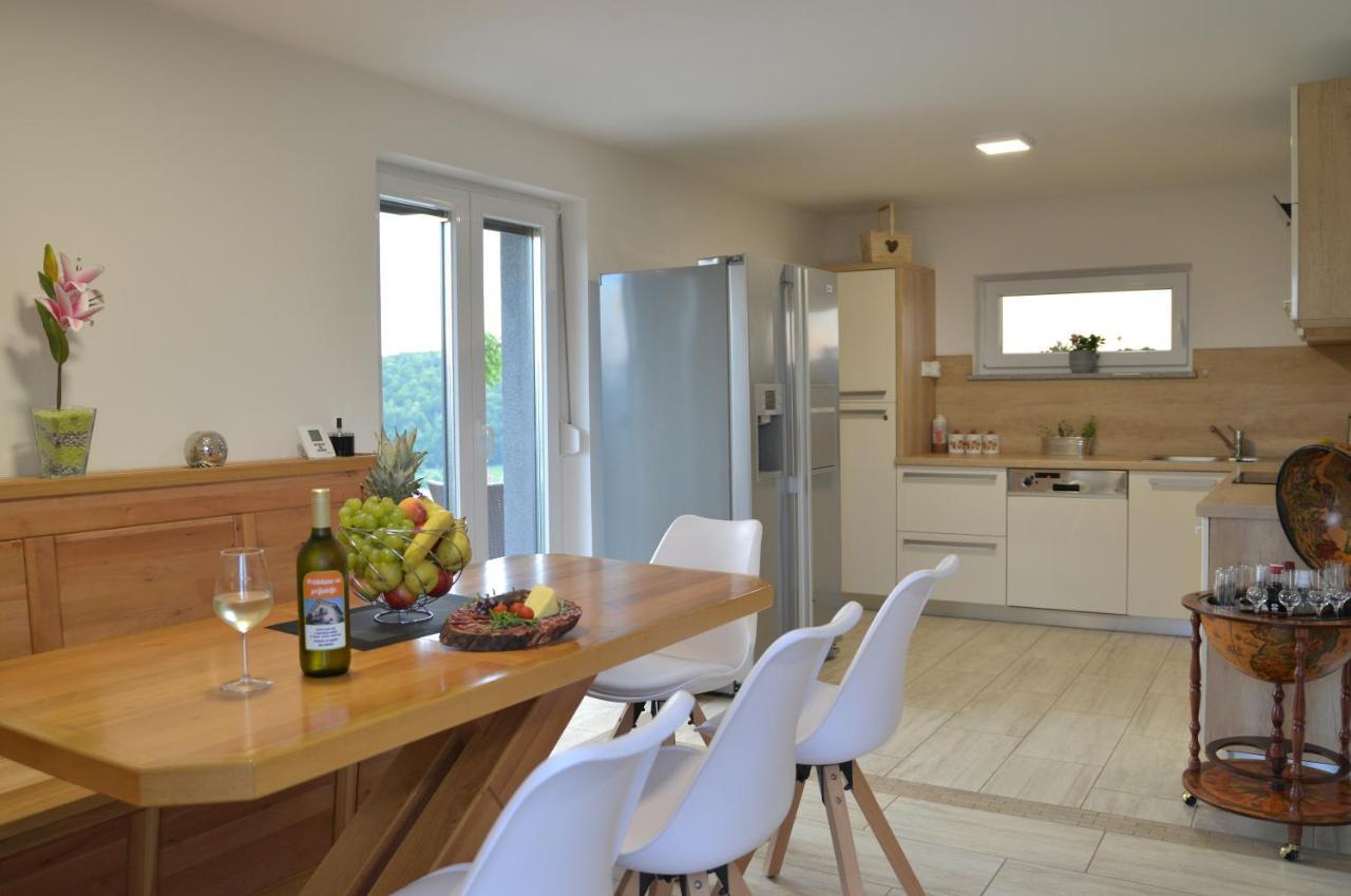 Tanja S Holiday Home In Nature With Sauna And Hot Tub Gorica pri Slivnici Exteriör bild