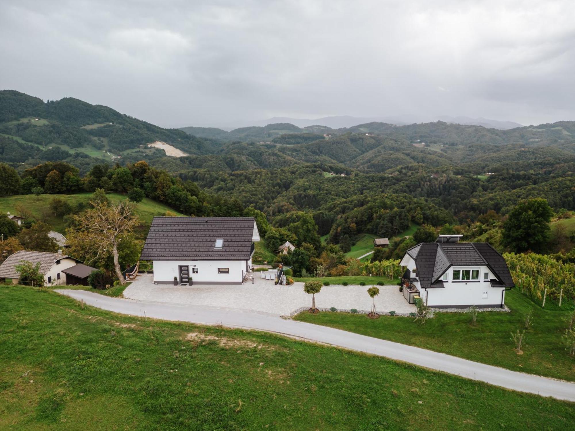 Tanja S Holiday Home In Nature With Sauna And Hot Tub Gorica pri Slivnici Exteriör bild